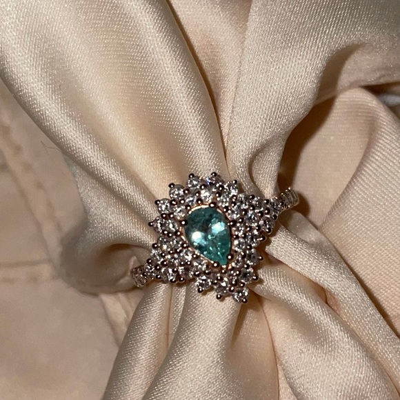Paraiba Tourmaline Ring & Diamond Ring: 14kt RG - Picture 2 of 7